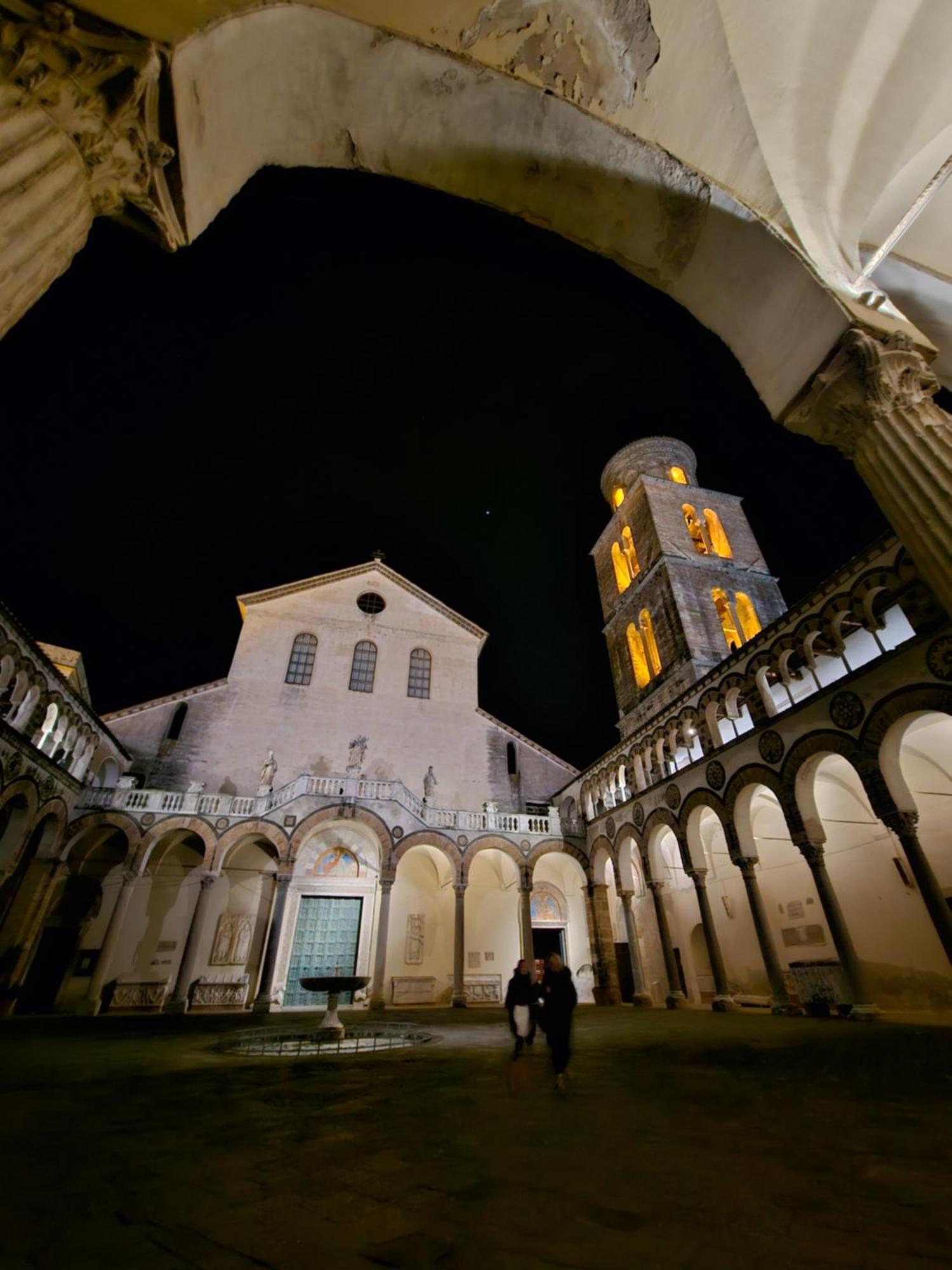 Salerno Casa Vacanze ภายนอก รูปภาพ