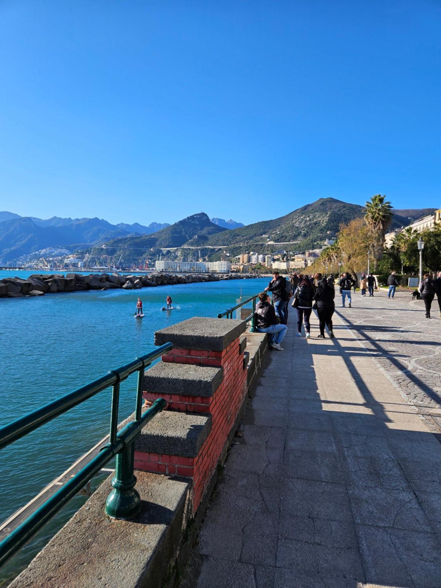 Salerno Casa Vacanze ภายนอก รูปภาพ